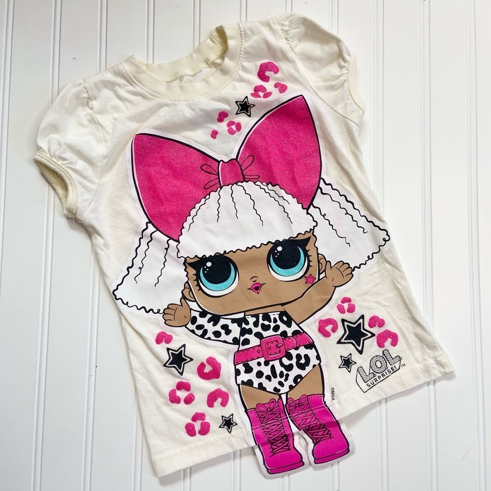 •LOL• girls LOL graphic tee